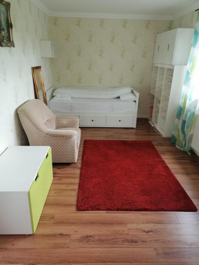 Grosses 4 Zimmer Apartment Naehe Messe Hannover Buitenkant foto